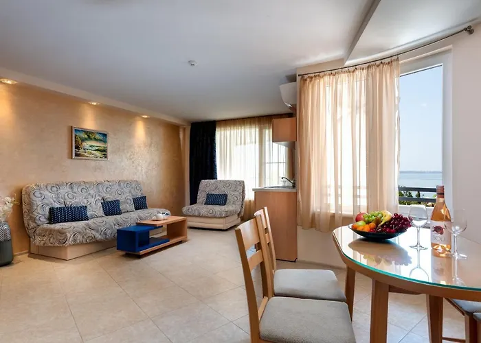 Blue Bay فندق ساني بيتش