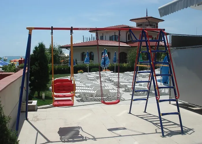 Blue Bay فندق 3*