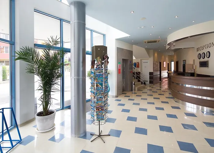 فندق Blue Bay 3*