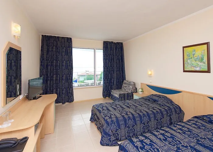 فندق Blue Bay 3*