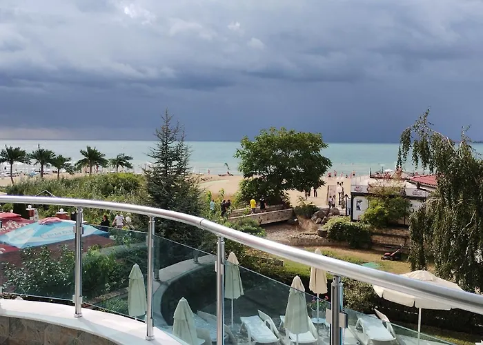 Blue Bay 3* ساني بيتش