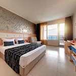 Hotell Blue Bay 3*