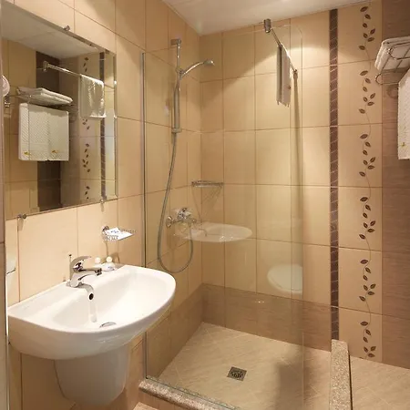 Blue Bay Hotell 3*