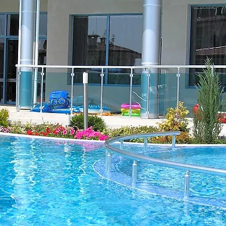 Hotell Blue Bay 3*