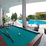 Blue Bay Otel 3*