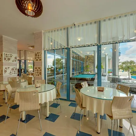 酒店 Blue Bay