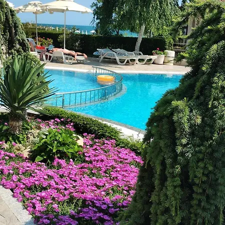 Blue Bay Hotel